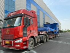 鑫金山發(fā)貨現(xiàn)場