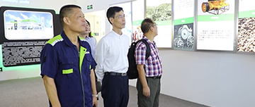 歡迎中國(guó)砂石協(xié)會(huì)會(huì)長(zhǎng)-胡幼奕，重慶市砂石協(xié)會(huì)秘書長(zhǎng)-黎長(zhǎng)華等領(lǐng)導(dǎo)蒞臨參觀指導(dǎo)工作！